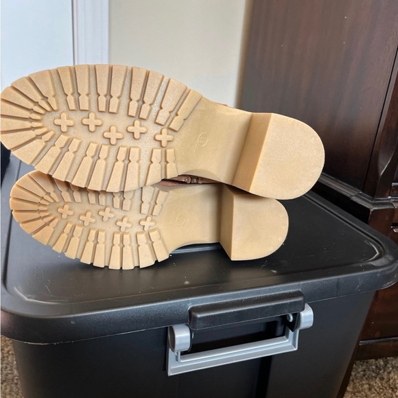 Universal Thread carrigan tall boot! NWT! - Picture 7 of 7